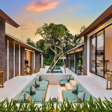 Radhani 4 Bedroom Private Pool Villa Zn205